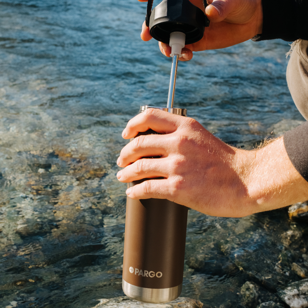 750mL Insulated Bottle w/ Straw Lid