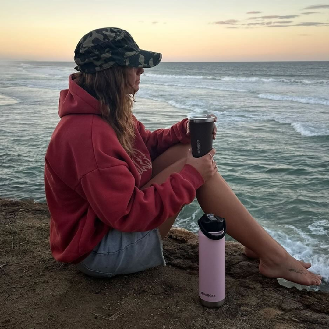 750mL Insulated Bottle w/ Straw Lid